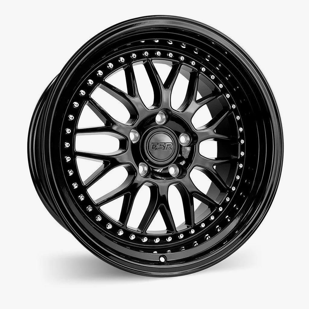 ESR SR01 18×10.5 5×110 (Custom Drill) ET22 Gloss Black