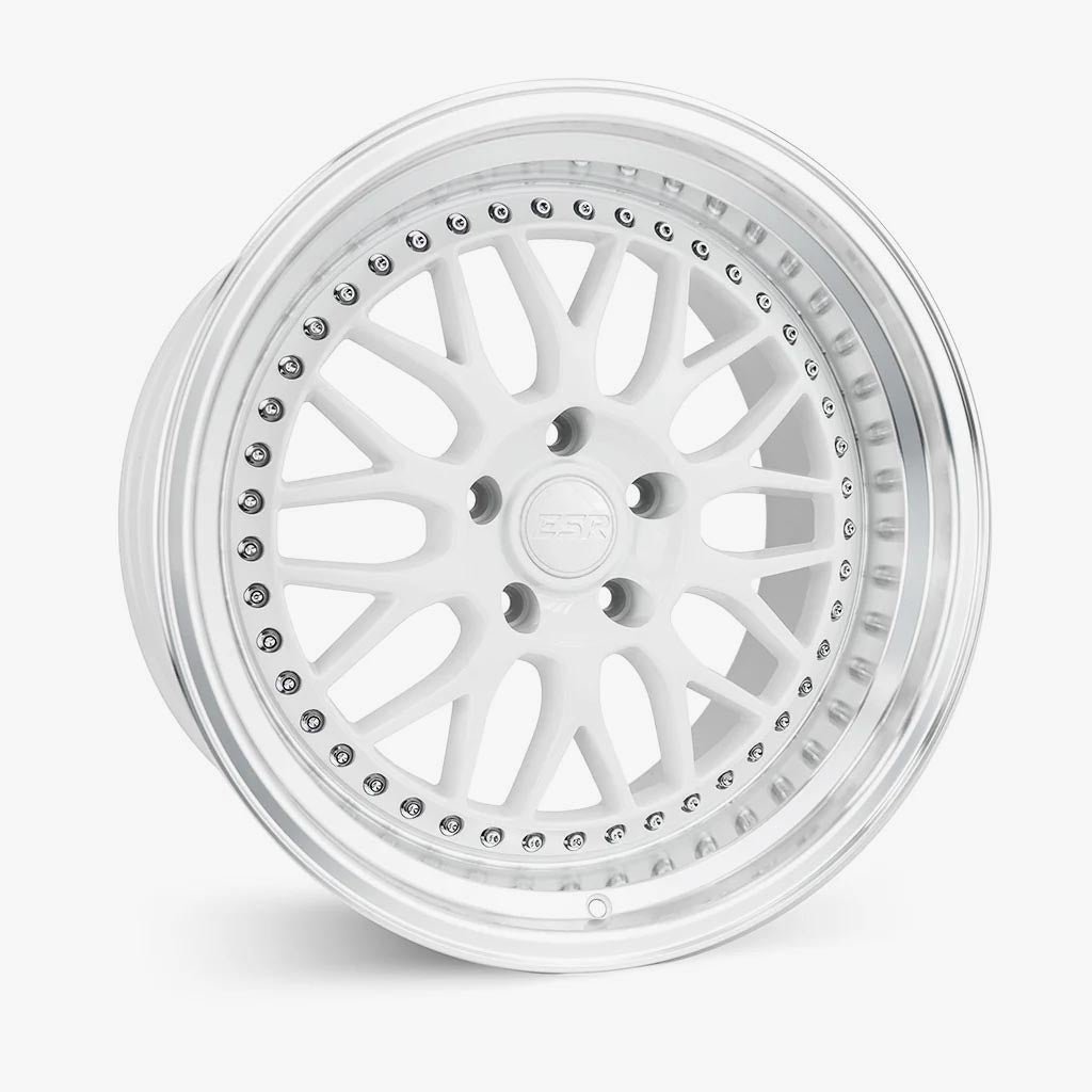 ESR SR01 19×10.5 5×110 (Custom Drill) ET22 Gloss White / Machined Lip