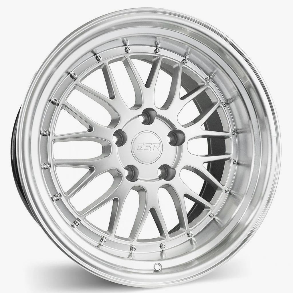 ESR SR05 19×10.5 5×120.6 (Custom Drill) ET22 Hyper Silver / Machined Lip